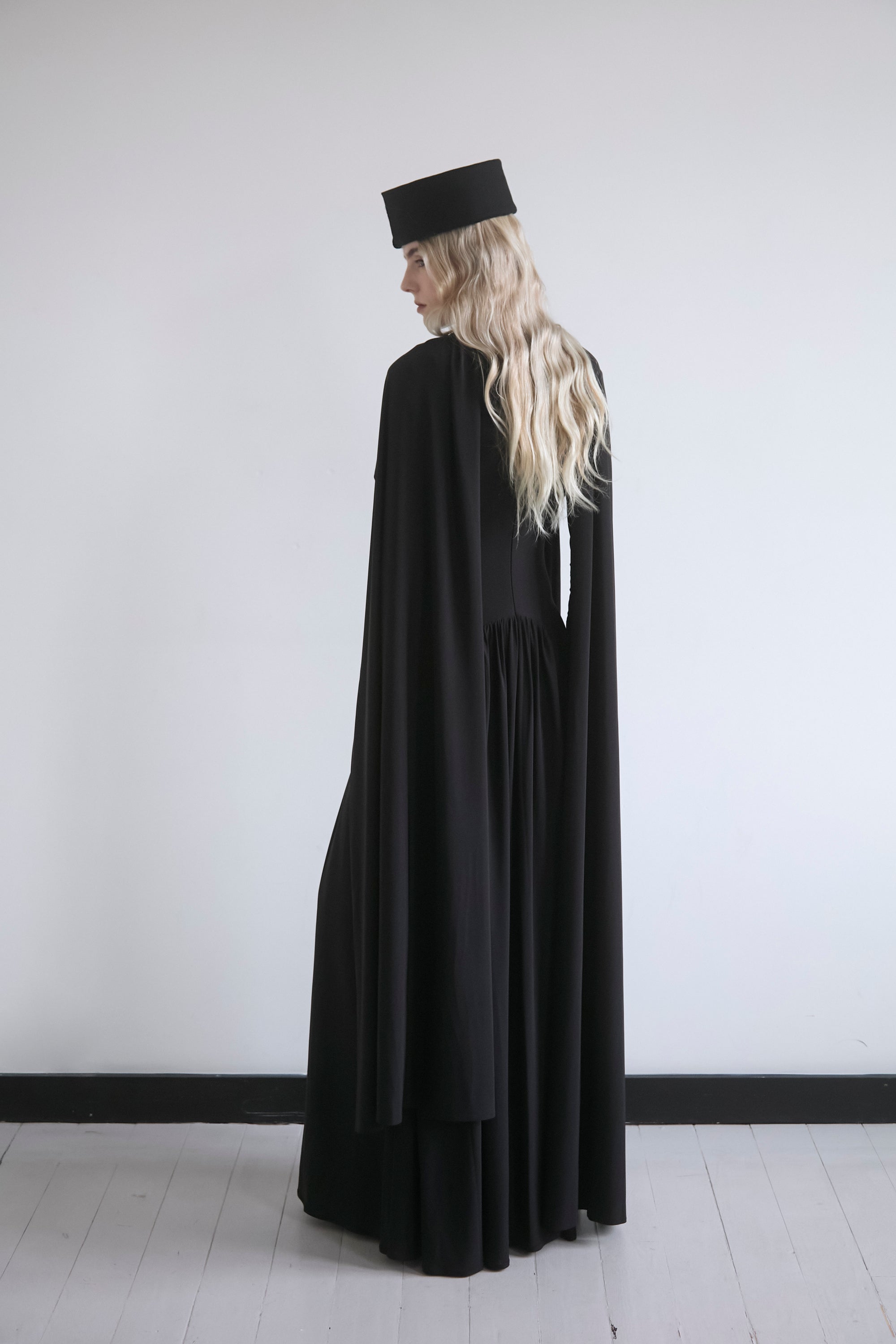 NOIR MONOLITH DRESS
