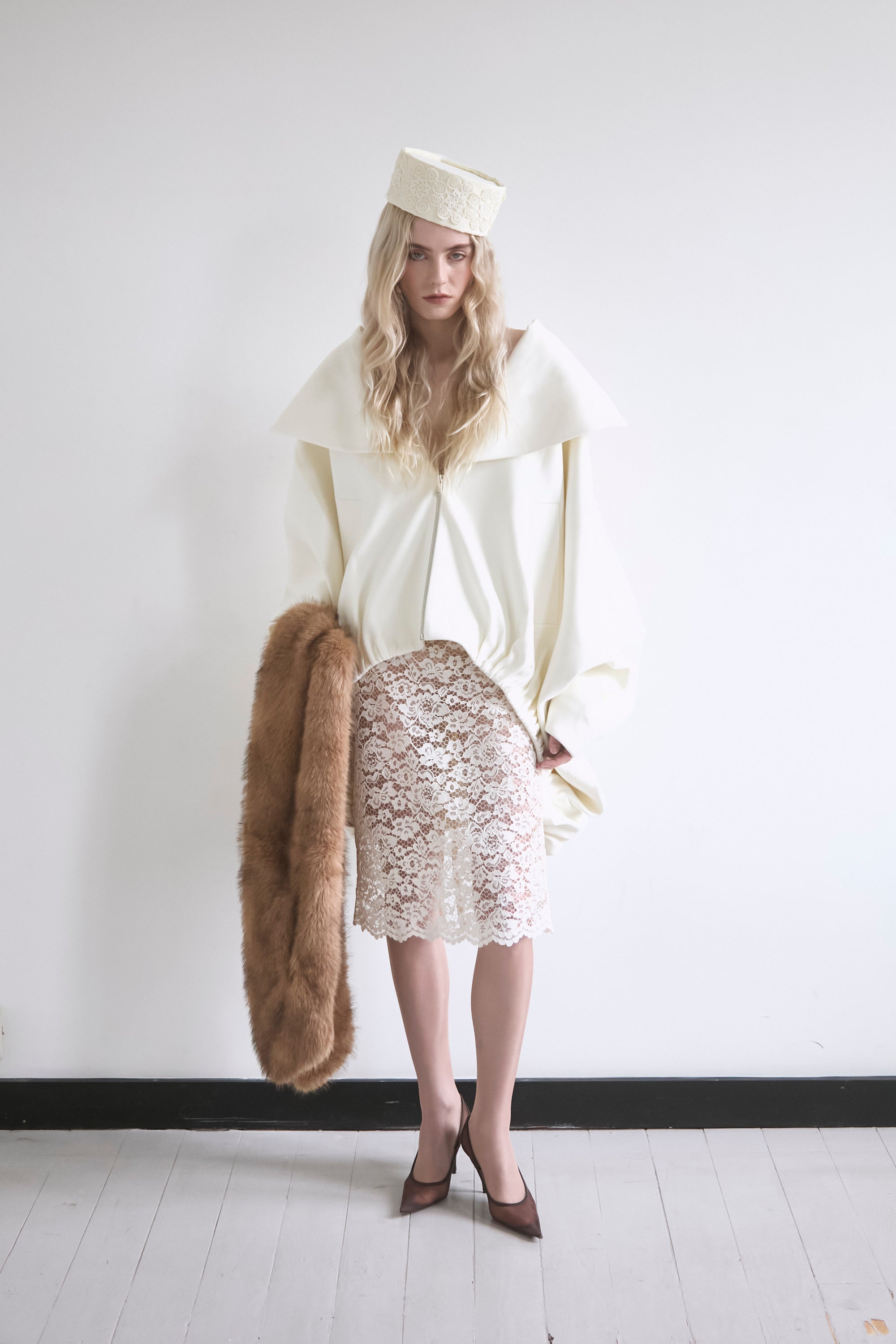 RENAISSANCE LACE SKIRT