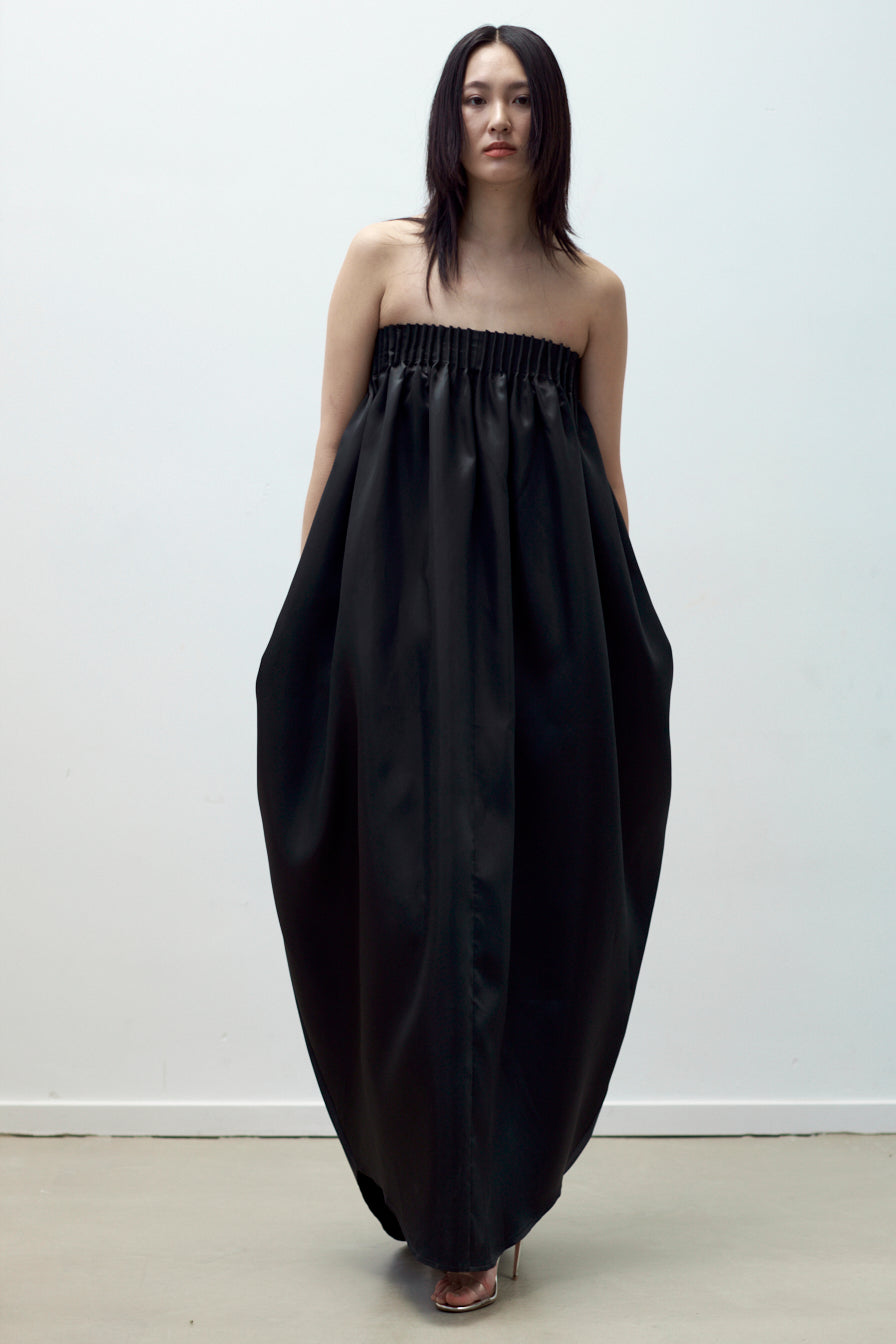 SCULPTED STRAPLESS DRESS