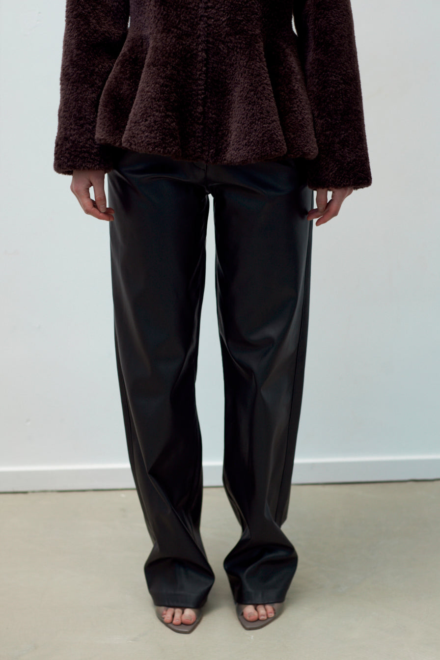 LEATHER TROUSER