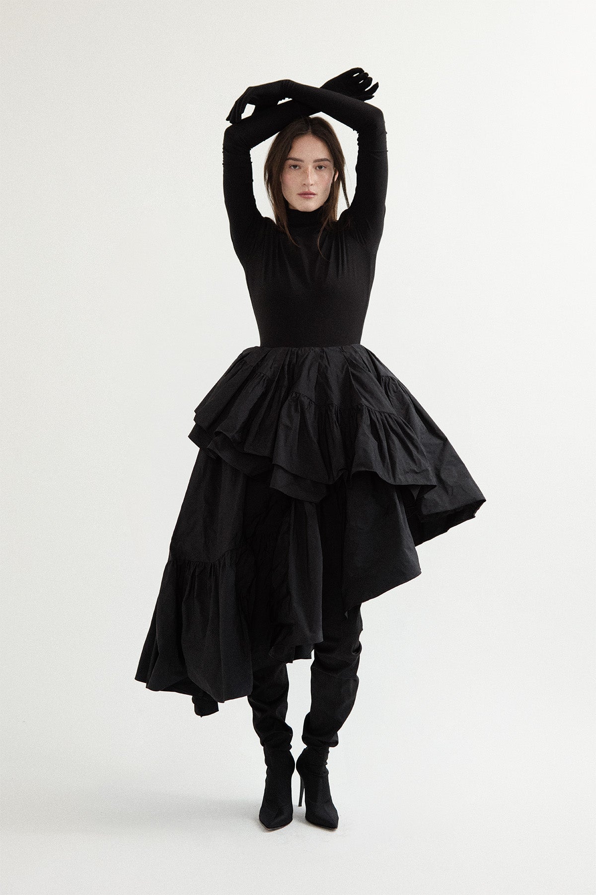 NOIR OPÉRA DRESS