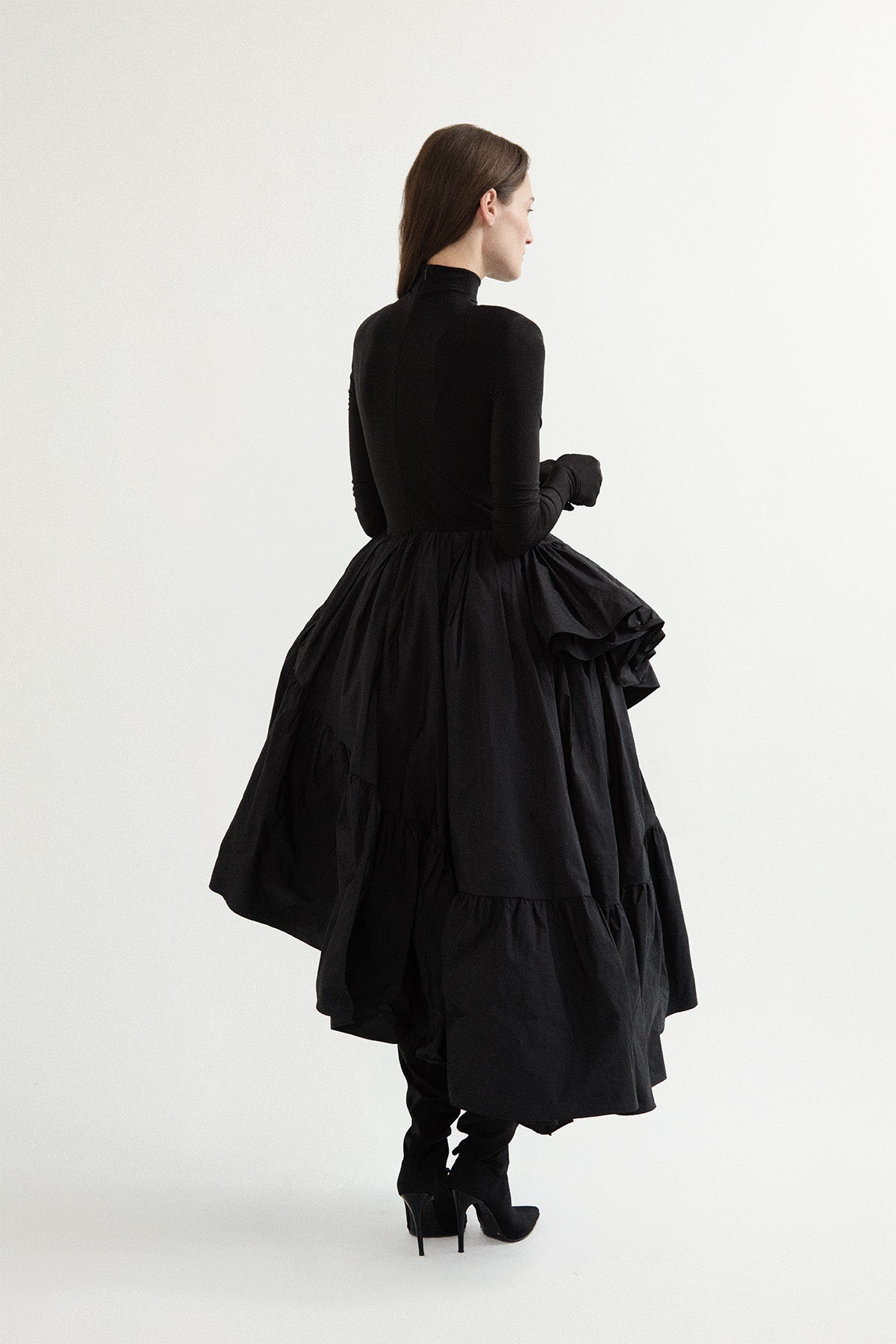 NOIR OPÉRA DRESS