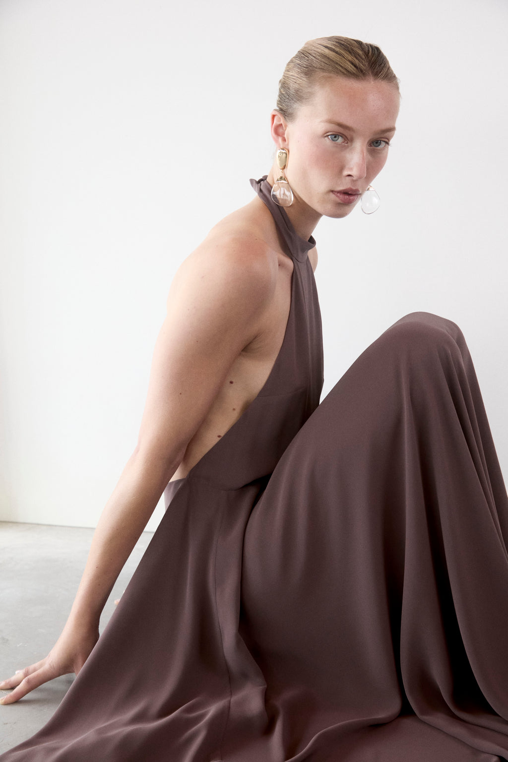MIRA HALTER DRESS