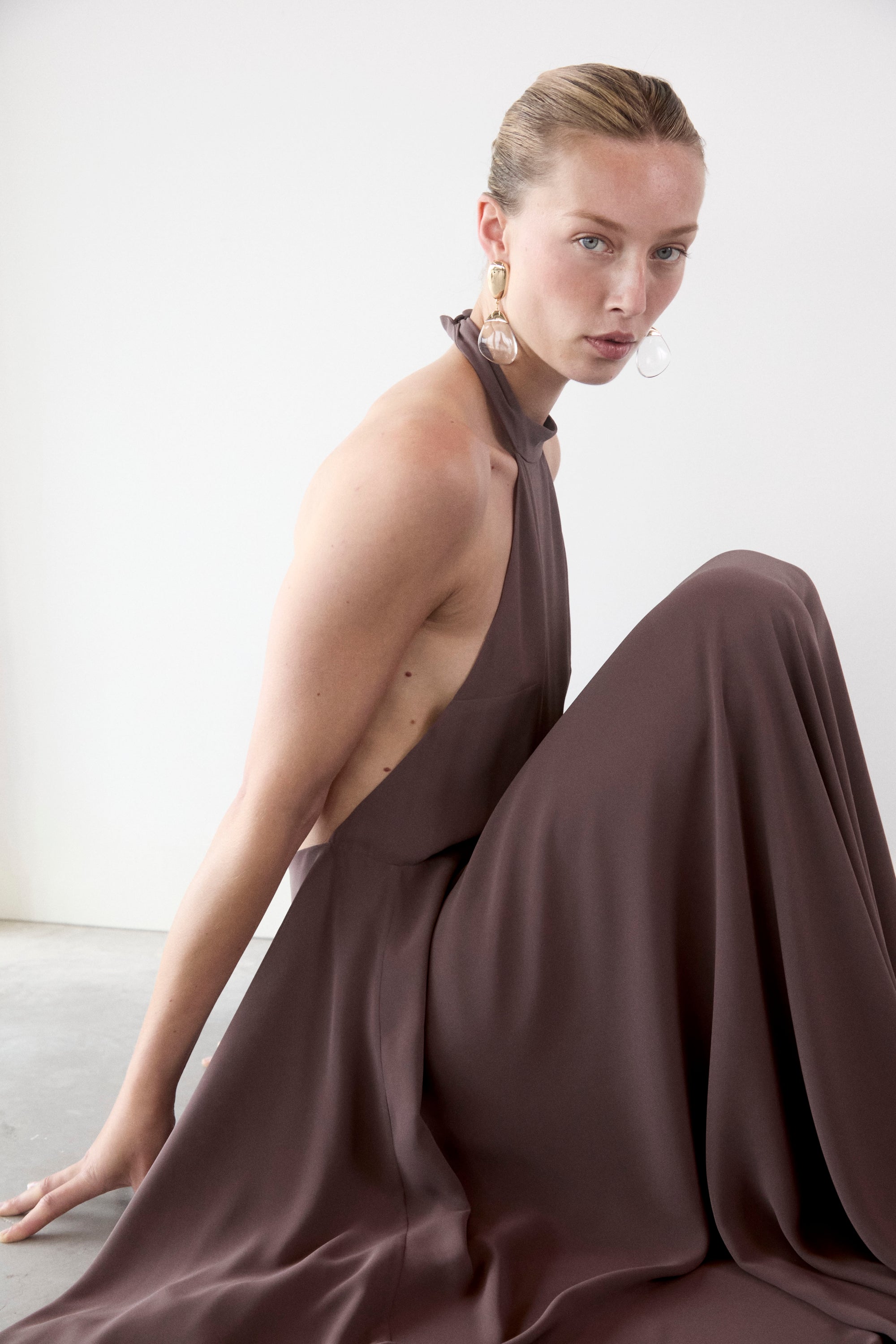 MIRA HALTER DRESS