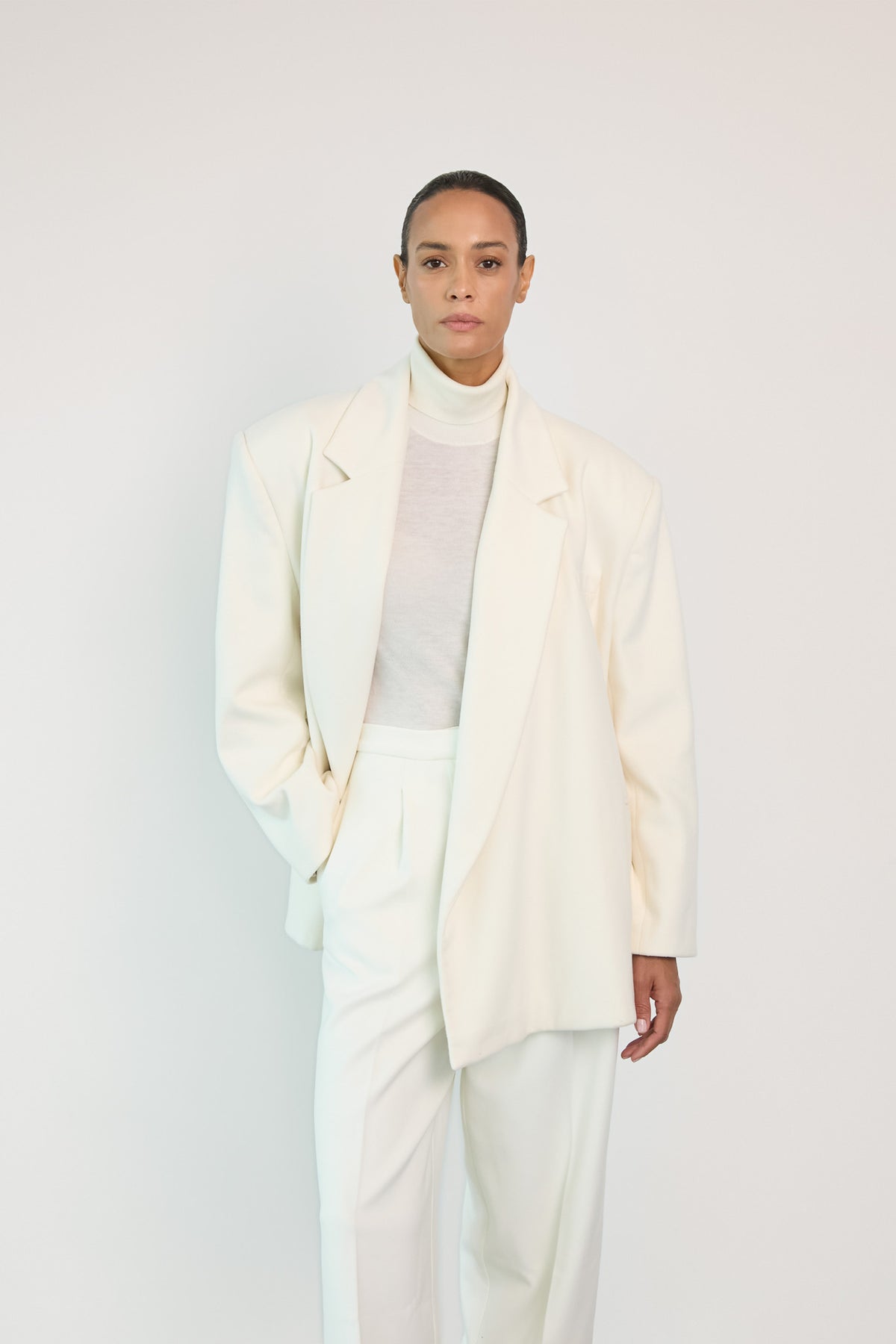 SIGNATURE BLAZER
