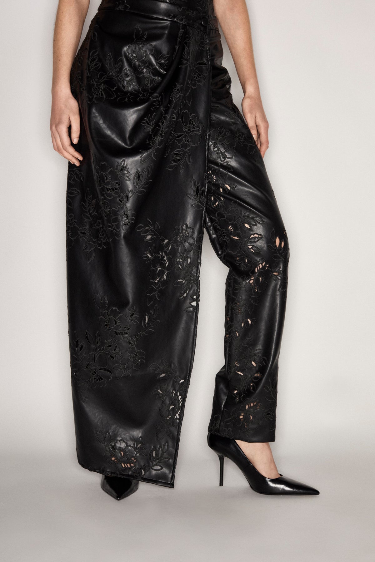 KIRA TROUSERS